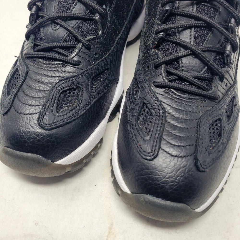 Air Jordan 11 XI Retro Low IE 'Black Red' BRED 2011 306008-001 7.5 1 4 6 12 13 - Picture 13 of 16